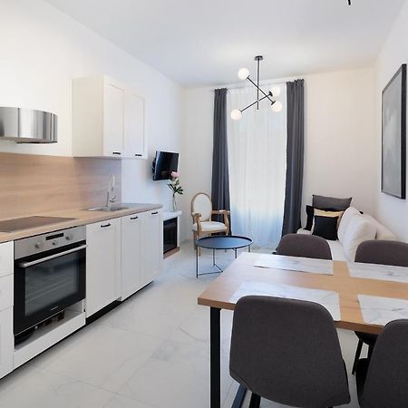 Apartments Luan リエカ エクステリア 写真