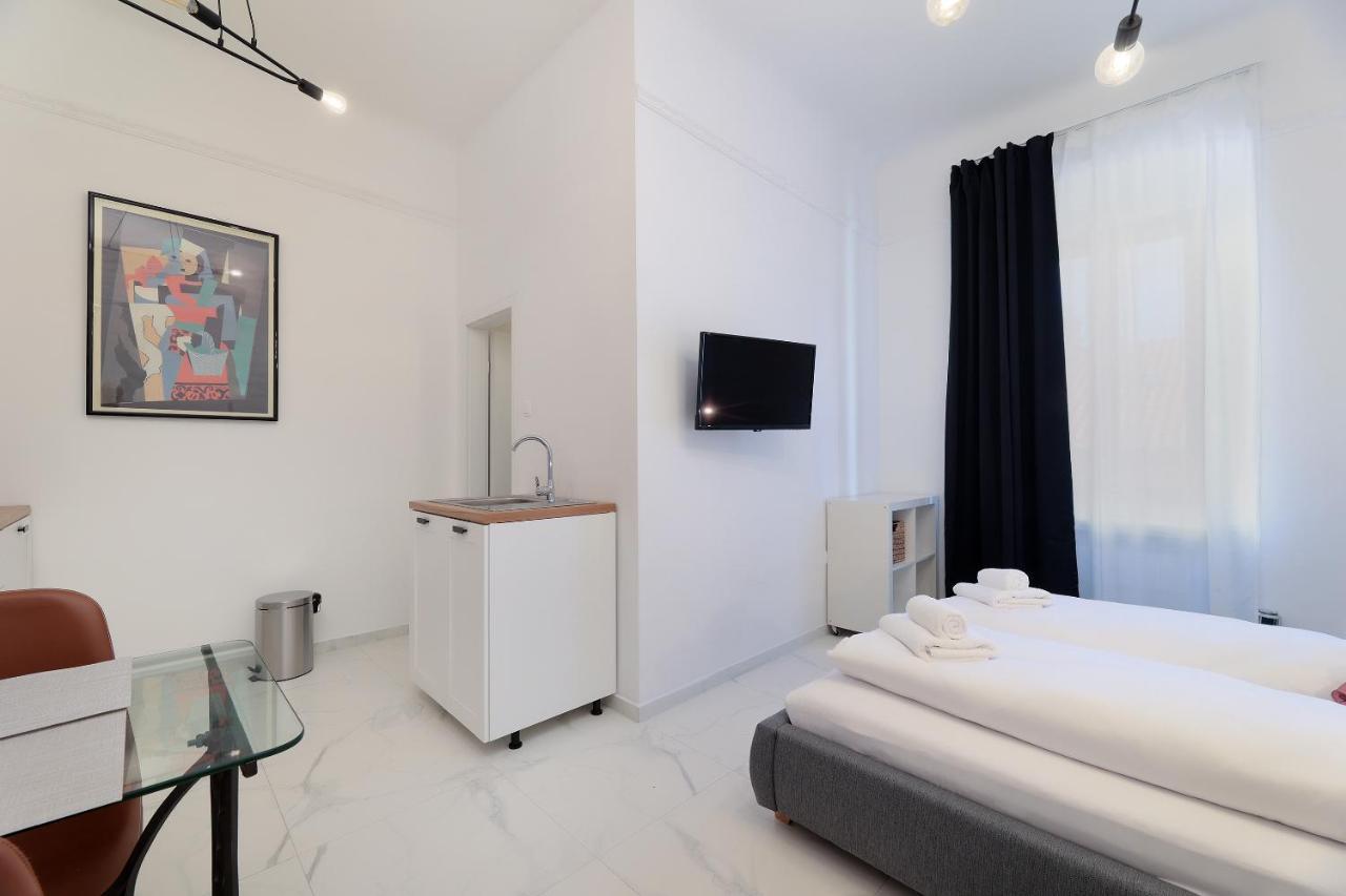 Apartments Luan リエカ エクステリア 写真