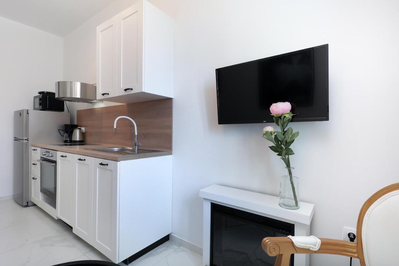 Apartments Luan リエカ エクステリア 写真